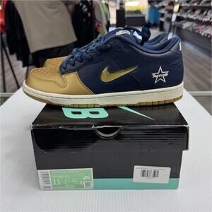 Size 11 - Nike Supreme x SB Dunk Low OG QS Metallic Gold/Navy CK3480-700